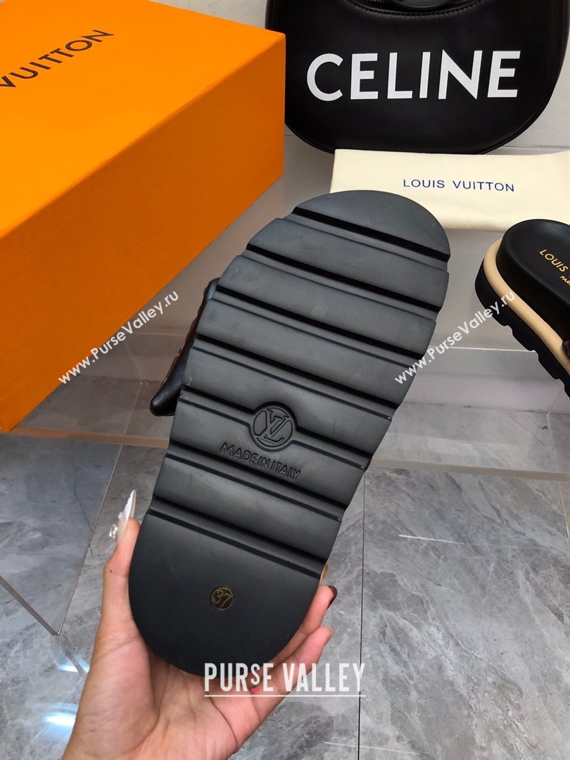 Louis Vuitton Pool Pillow Flat Comfort Women/Men Mules 05 2024 (modeng-240330a05)