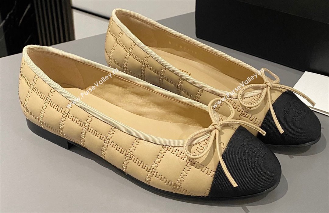 Chanel Lambskin, Embroidery Grosgrain Ballet flats G45591 Black/Beige 2024 (modeng-24040229)