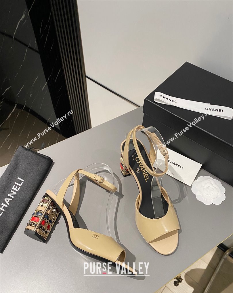 Chanel Multicolor Chain Heel 8.5cm Lambskin Sandals Beige 2024 (modeng-24040109)