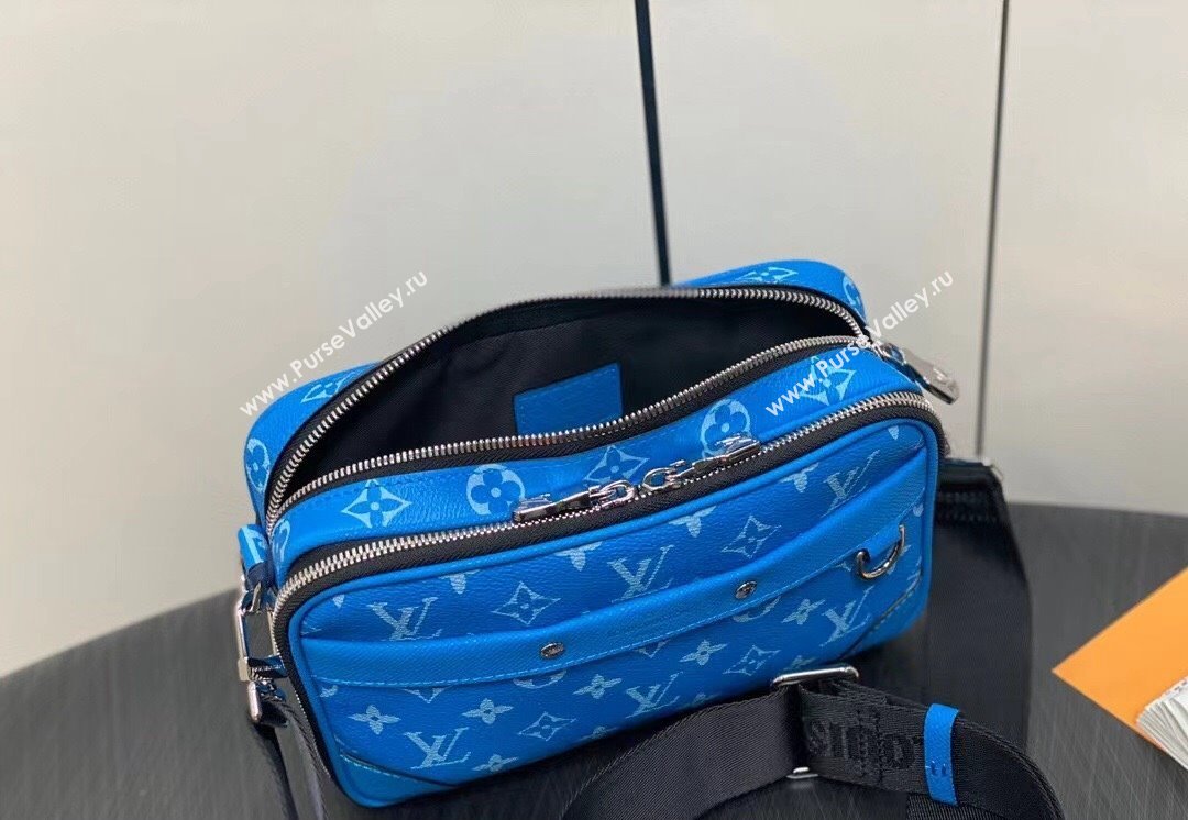 Louis Vuitton Taiga leather and Monogram canvas Alpha Messenger Bag M31016 Blue 2024 (kiki-24040127)