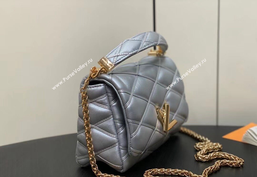Louis Vuitton Lamb leather GO-14 MM Bag M25107 Silver 2024 (kiki-24040110)
