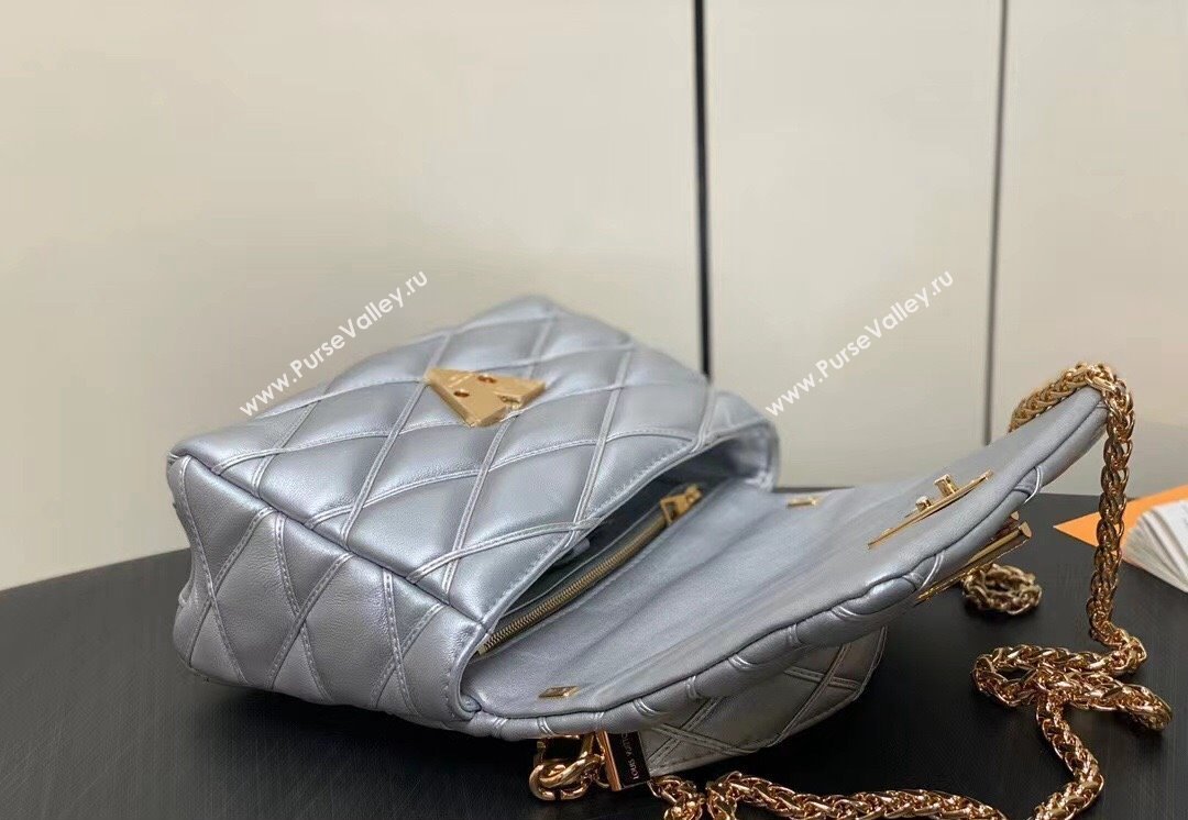 Louis Vuitton Lamb leather GO-14 MM Bag M25107 Silver 2024 (kiki-24040110)