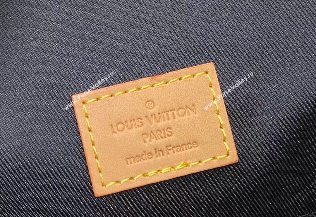 Louis Vuitton Monogram Craggy Canvas Christopher MM Bag M25240 Chocolate 2024 (kiki-24040124)