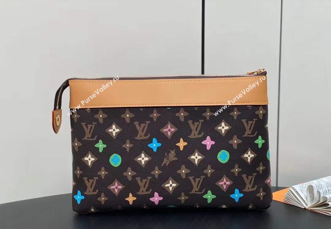 Louis Vuitton Monogram Craggy Canvas Pochette Voyage Souple Bag M83568 Chocolate 2024 (kiki-24040125)