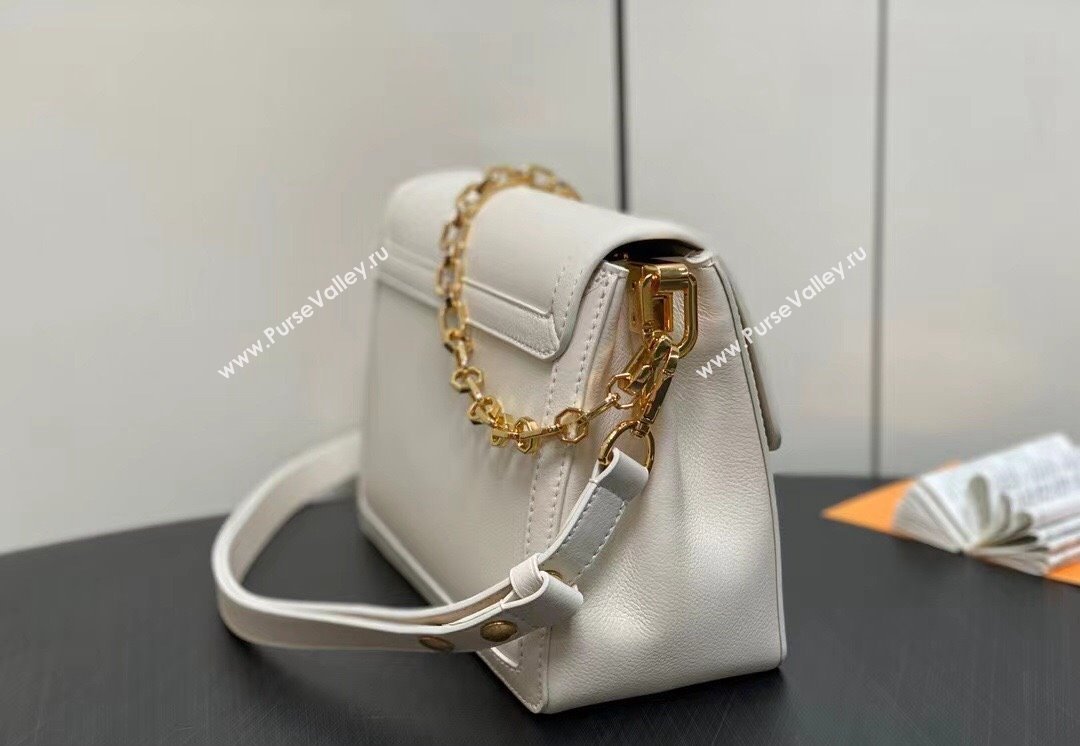Louis Vuitton Dauphine Soft MM Bag M25050 White 2024 (kiki-24040135)