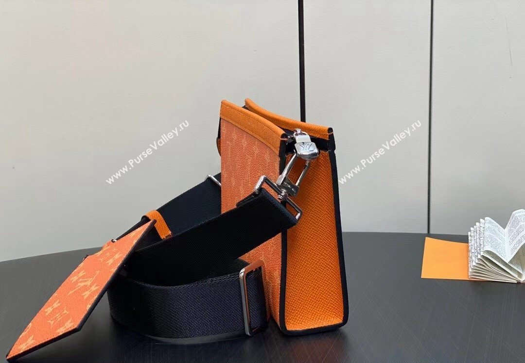Louis Vuitton Taiga leather and Monogram canvas Gaston Wearable Wallet Bag Orange 2024 (kiki-24040131)