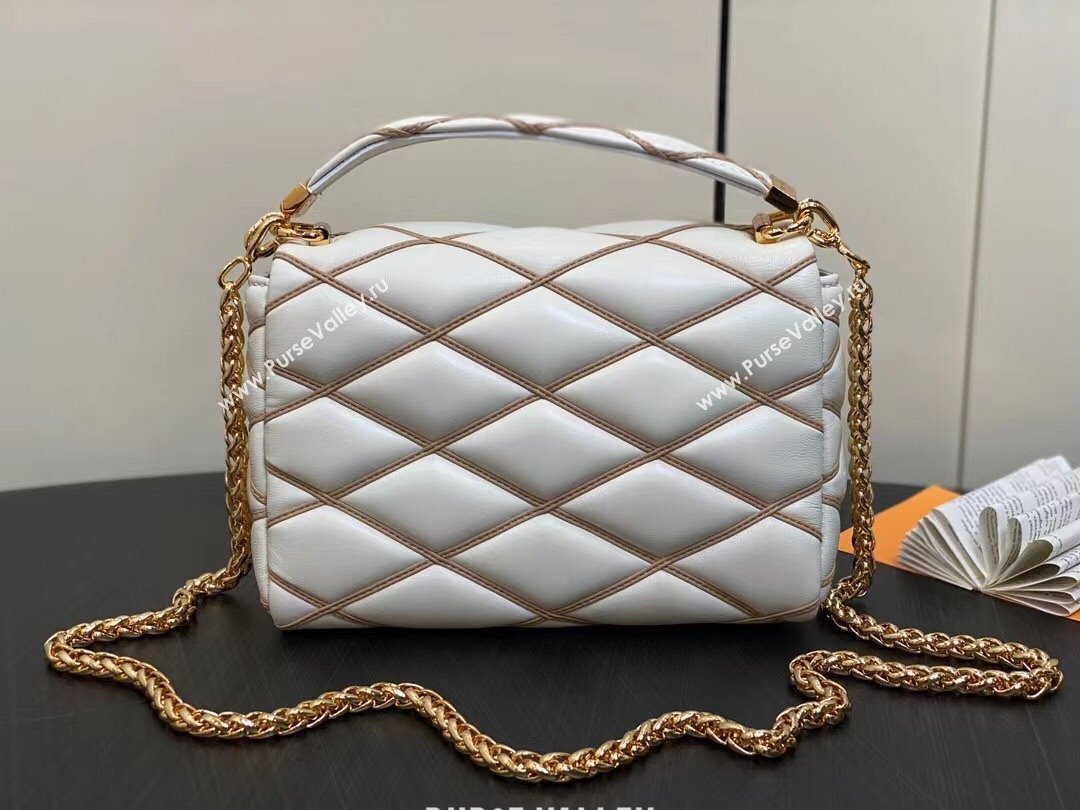 Louis Vuitton Lamb leather GO-14 MM Bag M25060 Crème Beige / Chestnut Brown 2024 (kiki-24040108)