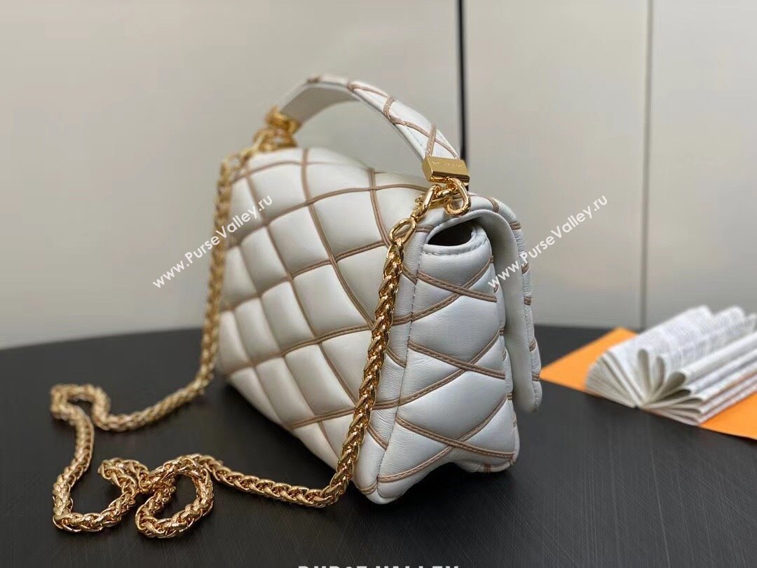 Louis Vuitton Lamb leather GO-14 MM Bag M25060 Crème Beige / Chestnut Brown 2024 (kiki-24040108)