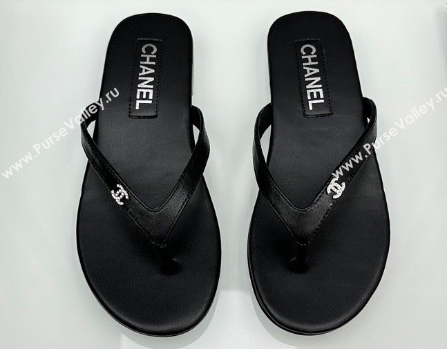 Chanel Crystal CC Logo Thongs G45716 Lambskin Black 2024 (modeng-24040241)