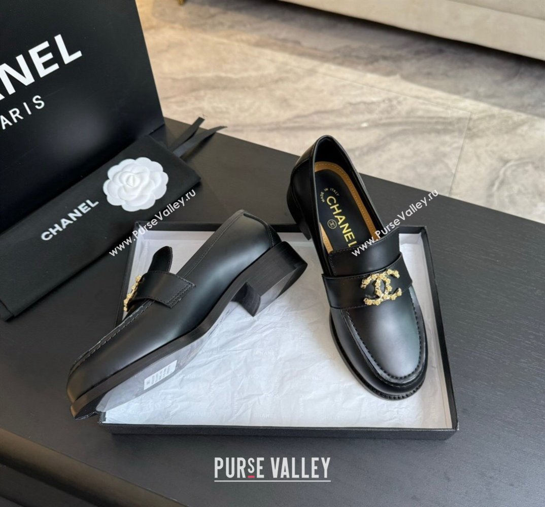 Chanel Calfskin Metal CC Logo Moccasins G45663 Black 2024 (kaola-24040201)