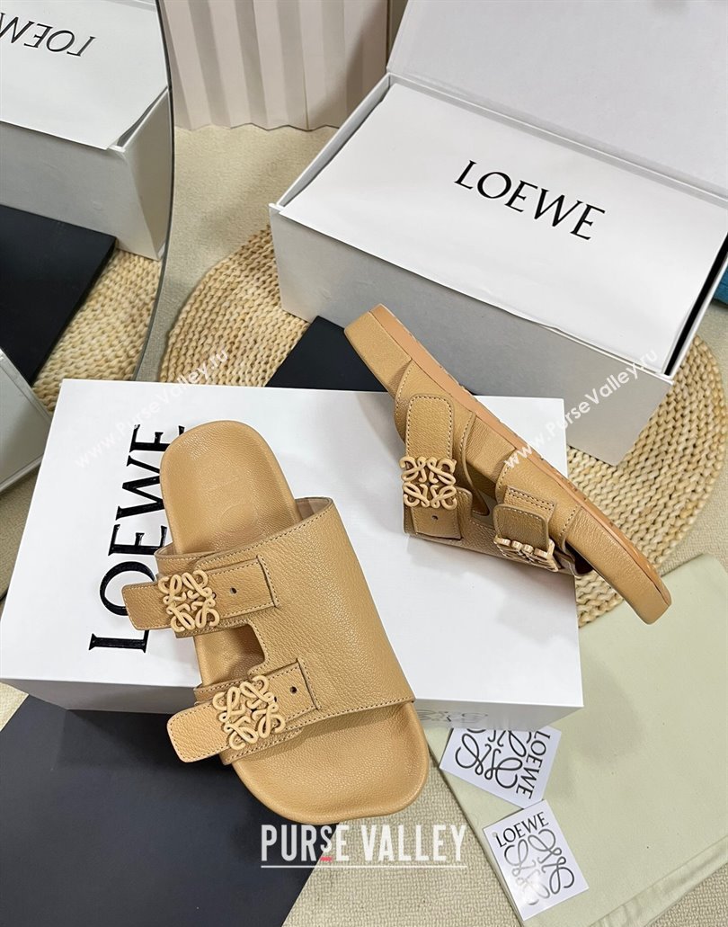 Loewe Ease Women/Men slides in goatskin Apricot 2024 (modeng-24040743)