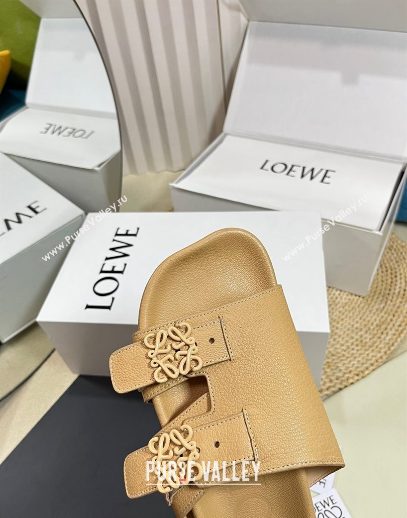 Loewe Ease Women/Men slides in goatskin Apricot 2024 (modeng-24040743)