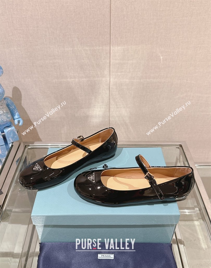 Prada Patent leather ballerinas with strap and logo-engraved metal buckle 1F567N Black 2024 (modeng-24040333)