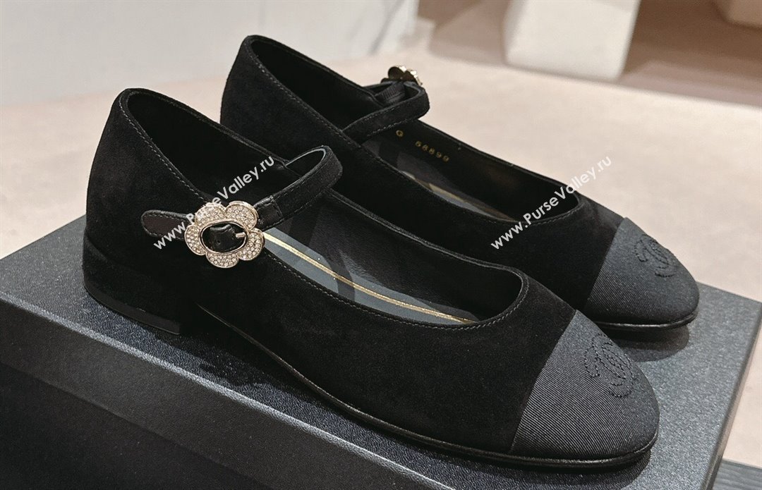 Chanel Mary Janes in Suede Leather and Grosgrain Black 2024 (modeng-24040301)