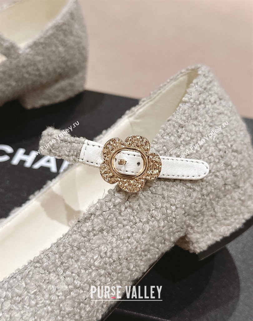 Chanel Mary Janes in Tweed Gray and Patent Black 2024 (modeng-24040305)