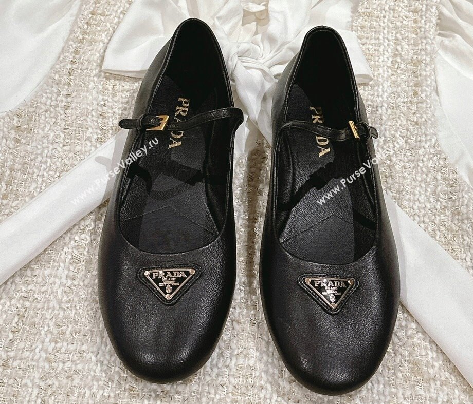 Prada Nappa leather ballerinas with strap and logo-engraved metal buckle 1F567N Black 2024 (nono-24040306)