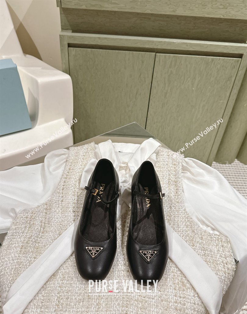 Prada Nappa leather Mary Jane pumps with strap and logo-engraved metal buckle 1I568N Black 2024 (nono-24040301)