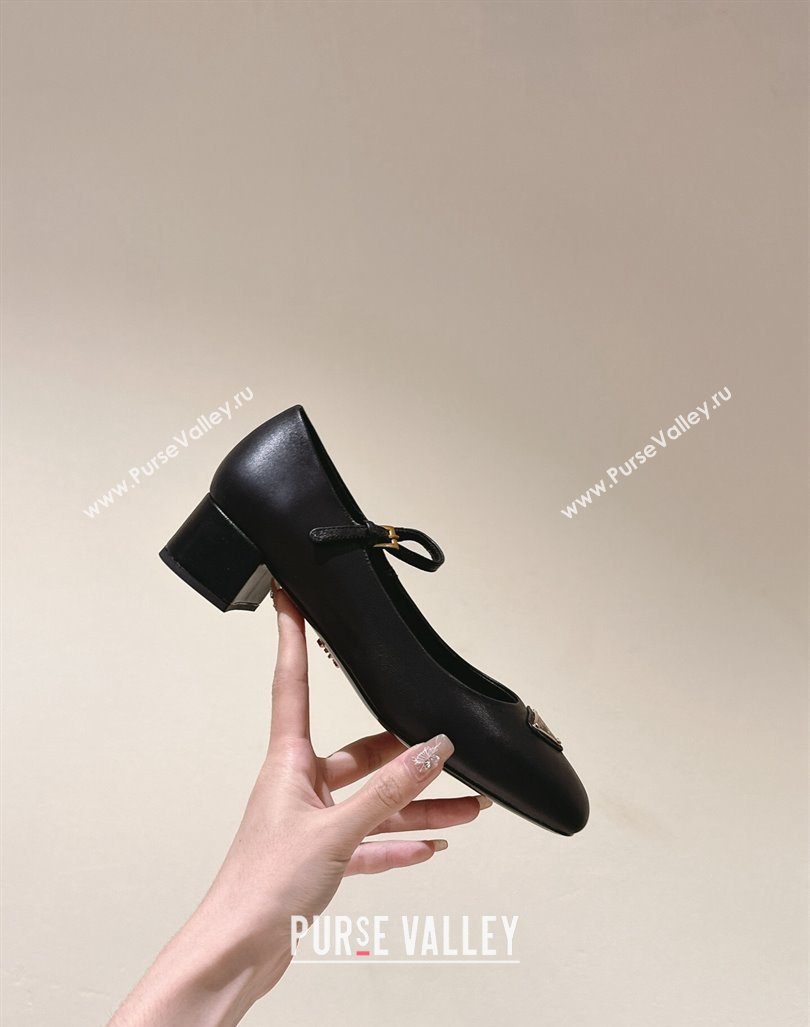 Prada Nappa leather Mary Jane pumps with strap and logo-engraved metal buckle 1I568N Black 2024 (nono-24040301)
