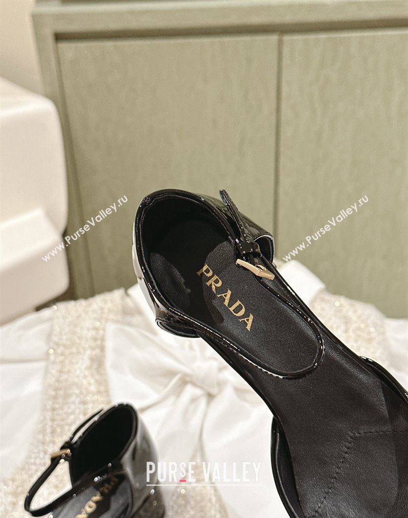 Prada Heel 4cm Patent leather pumps with instep strap and metal buckle 1I352N Black 2024 (nono-24040311)