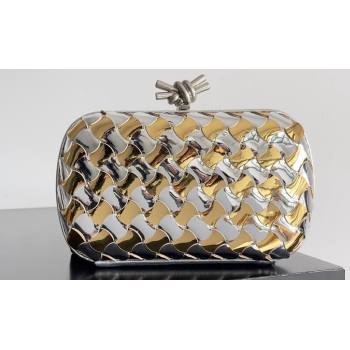 Bottega Veneta Intrecciato lamina leather Knot Minaudiere clutch Bag with wavy bicolor Pavimento effect 2024 (misu-24040817)