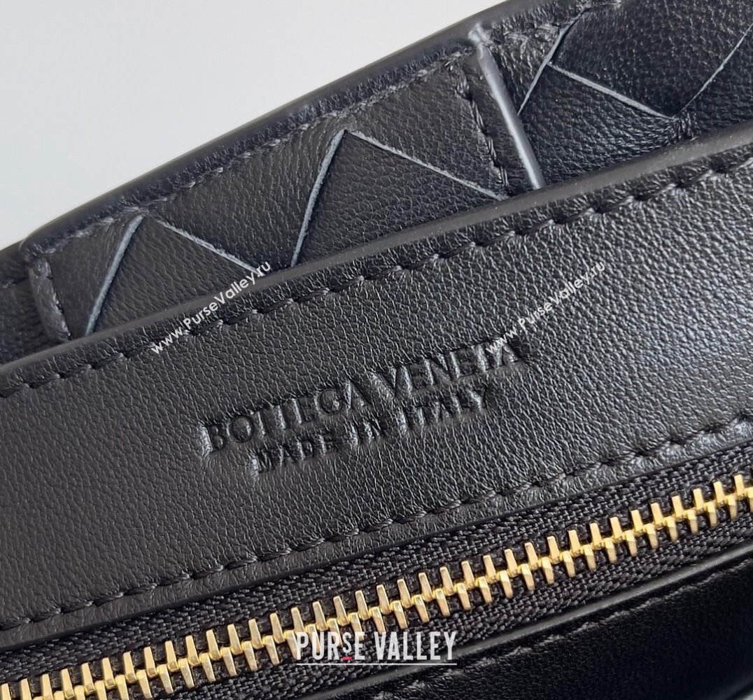 Bottega Veneta Small Andiamo Intrecciato leather top handle Bag Black With Chain 2024 (misu-24040720)