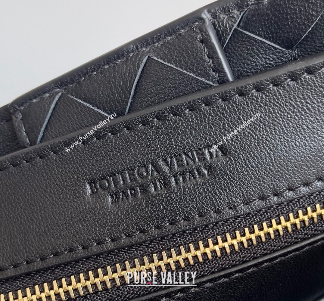 Bottega Veneta Small Andiamo Intrecciato leather top handle Bag Black With Chain 2024 (misu-24040720)