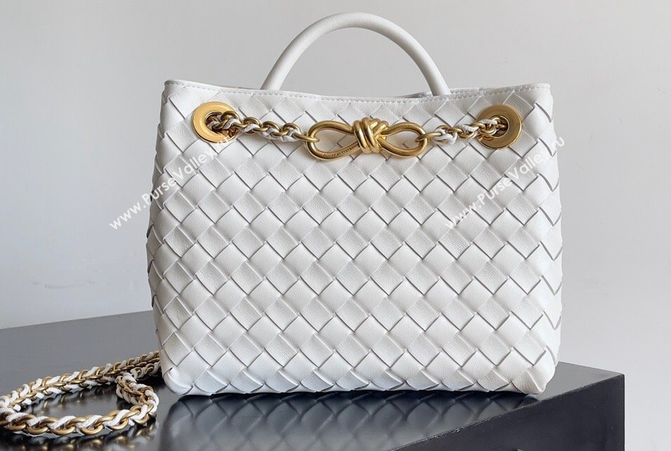 Bottega Veneta Small Andiamo Intrecciato leather top handle Bag White With Chain 2024 (misu-24040721)