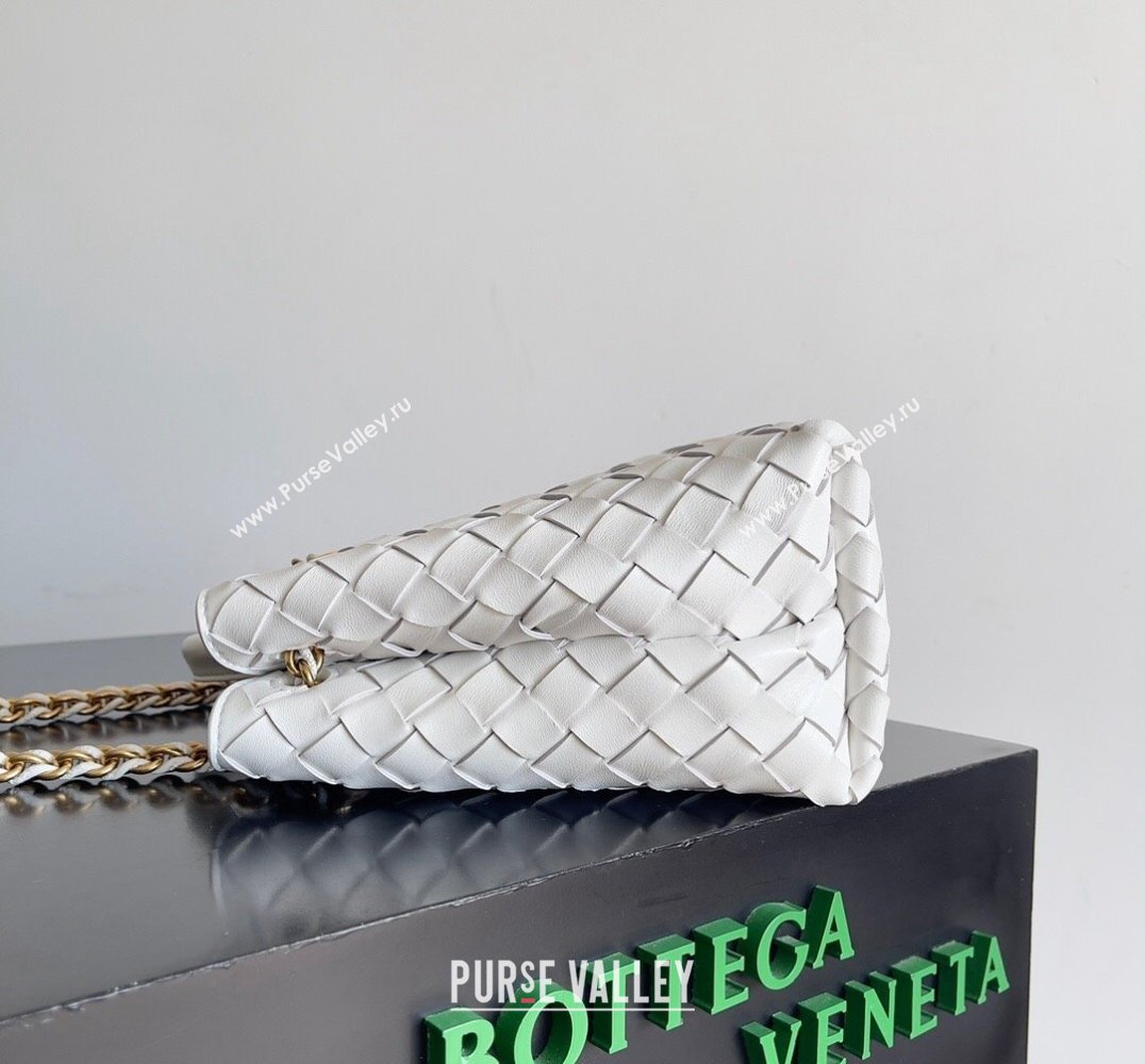 Bottega Veneta Small Andiamo Intrecciato leather top handle Bag White With Chain 2024 (misu-24040721)