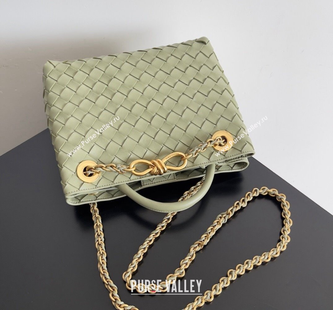 Bottega Veneta Small Andiamo Intrecciato leather top handle Bag TRAVERTINE With Chain 2024 (misu-24040723)