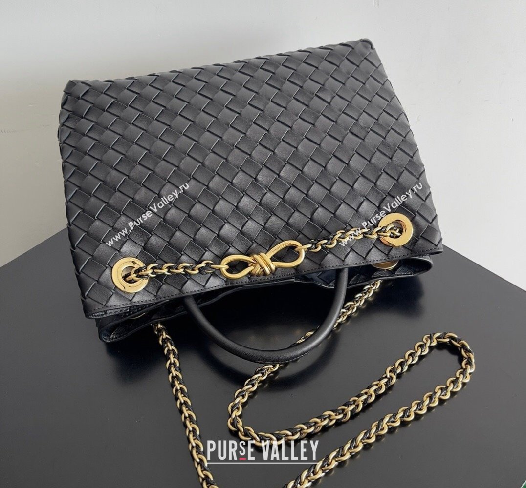 Bottega Veneta Medium Andiamo Intrecciato leather top handle Bag Black With Chain 2024 (misu-24040718)