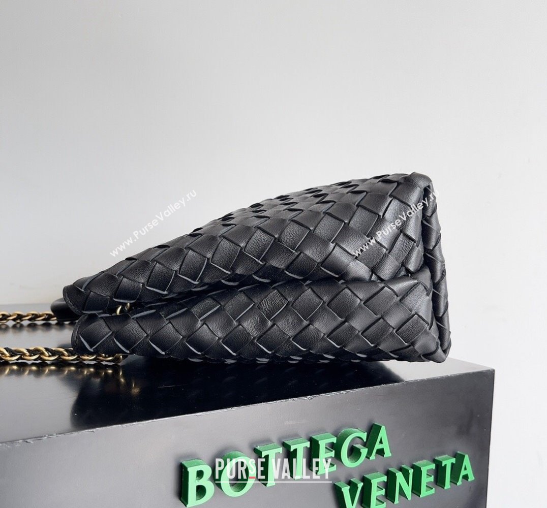 Bottega Veneta Medium Andiamo Intrecciato leather top handle Bag Black With Chain 2024 (misu-24040718)