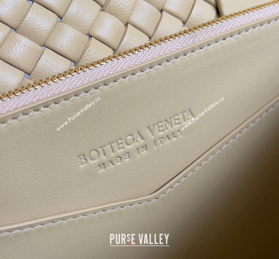 Bottega Veneta Patti Padded intreccio leather Top Handle Bag Beige 2024 (misu-24040803)