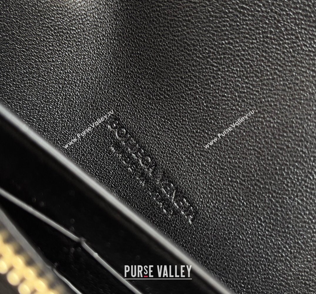 Bottega Veneta Andiamo Large Flap Wallet Black with metallic knot closure 2024 (misu-24040706)