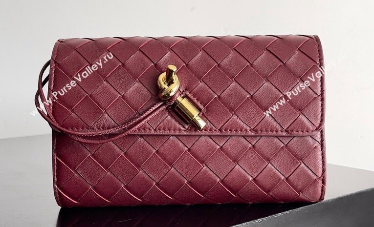 Bottega Veneta Andiamo Large Flap Wallet BAROLO with metallic knot closure 2024 (misu-24040708)