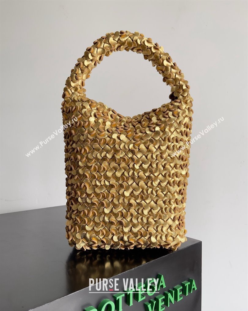 Bottega Veneta Kalimero Bucket bag Intreccio lamina leather Gold 2024 (misu-24040712)