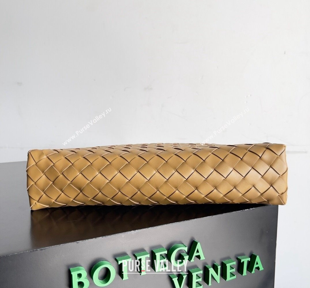 Bottega Veneta Intrecciato leather pouch Clutch Bag Brown (misu-24040831)