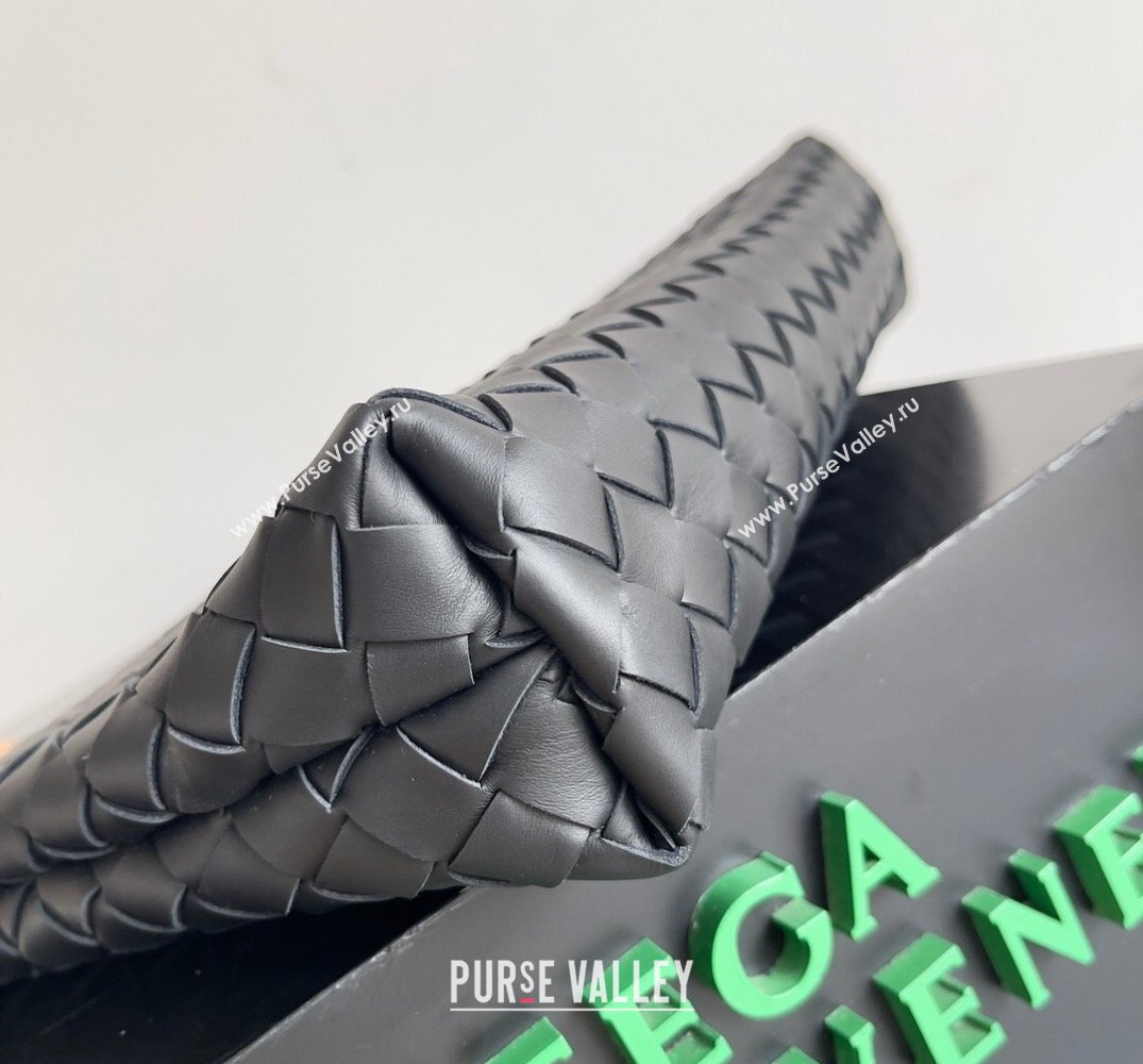 Bottega Veneta Intrecciato leather pouch Clutch Bag Black (misu-24040832)