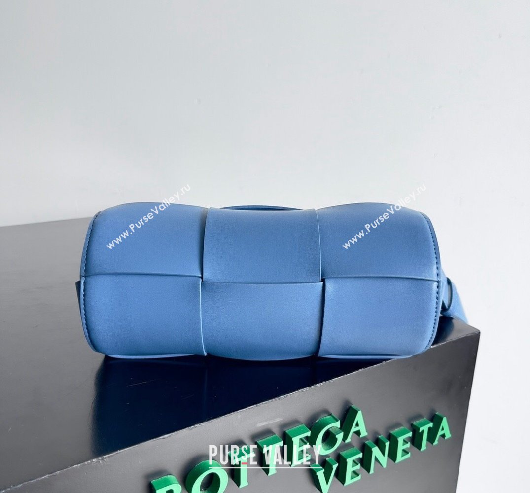 Bottega Veneta Small Canette Intreccio leather cross-body Bag Blue (misu-24040814)