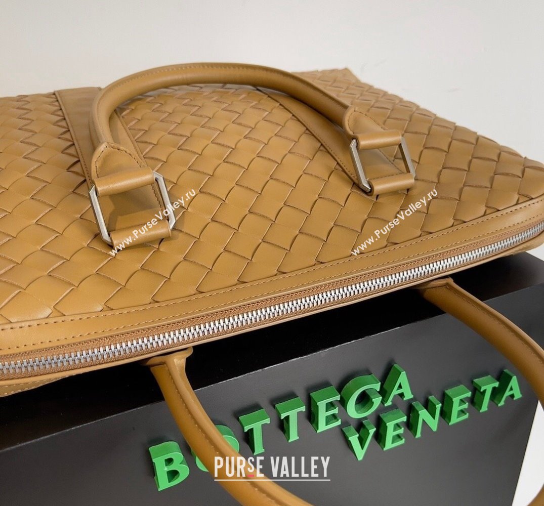 Bottega Veneta Slim Intrecciato Briefcase Bag Brown (misu-24040826)