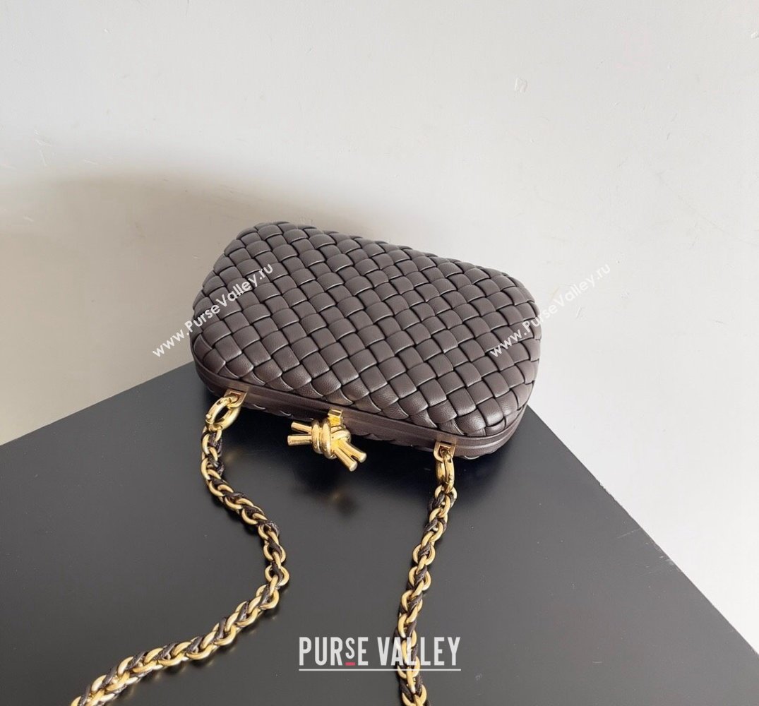 Bottega Veneta Knot With Chain Padded Intreccio leather minaudière Bag Fondant 2024 (misu-24040818)