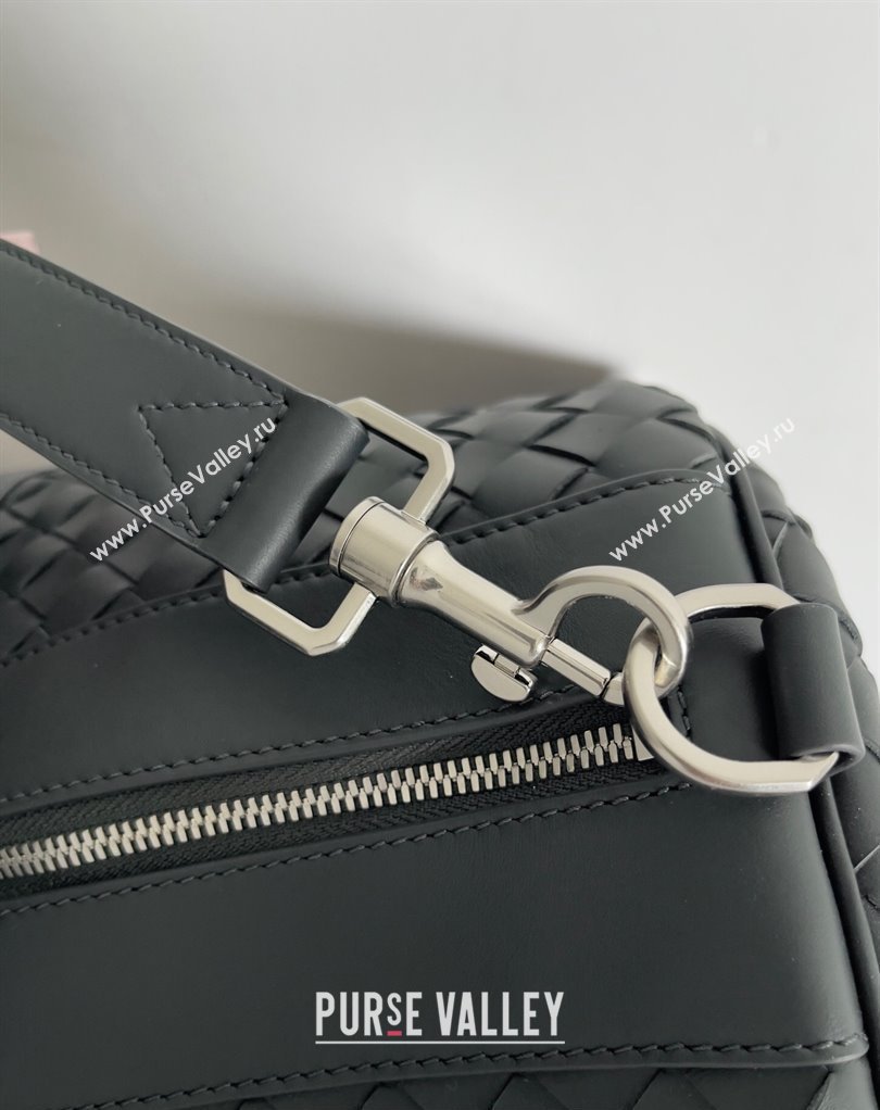 Bottega Veneta Medium Intrecciato Duffle Intrecciato leather Bag Dark Green (misu-24040822)