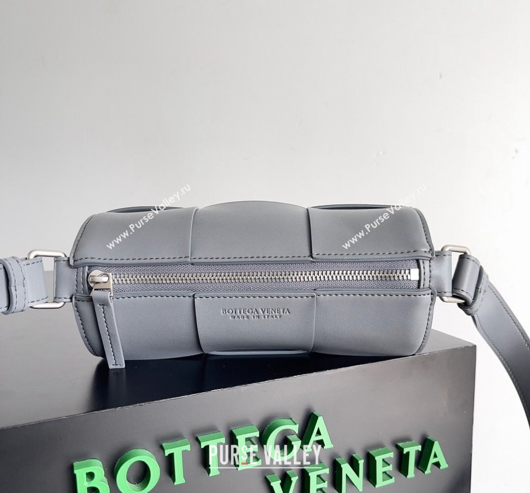 Bottega Veneta Small Canette Intreccio leather cross-body Bag Gray (misu-24040812)