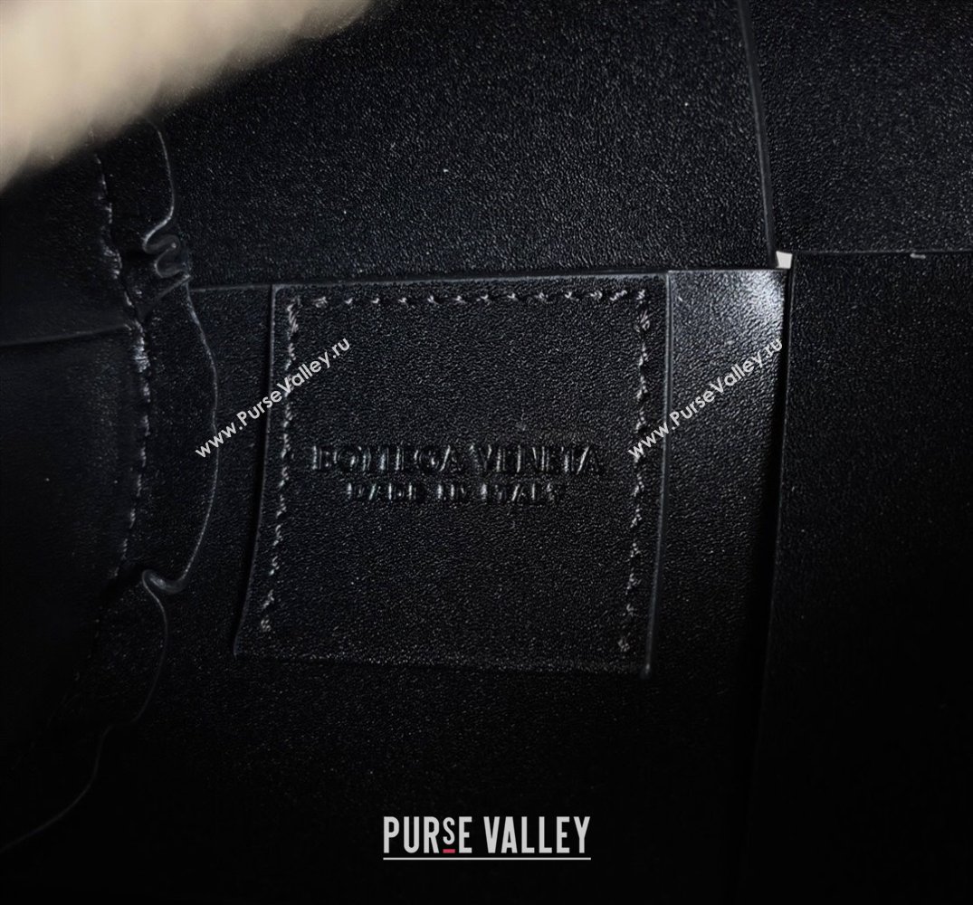 Bottega Veneta Small Canette Intreccio leather cross-body Bag Black (misu-24040809)