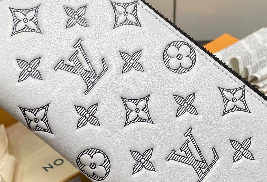 Louis Vuitton Monogram Shadow calfskin leather Zippy Vertical Wallet M83381 White/Navy 2024 (kiki-24040813)