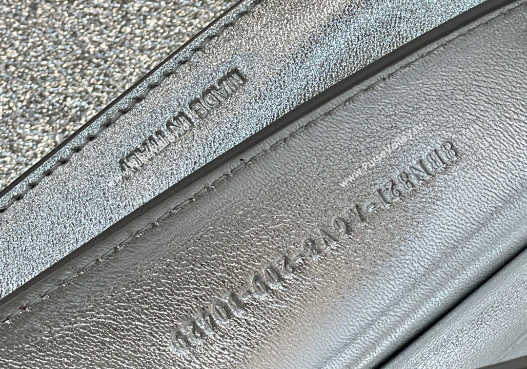 Fendi Peekaboo ISeeU Medium Bag in nappa Leather Silver 2024 (chaoliu-24040949)