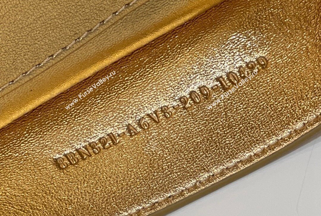 Fendi Peekaboo ISeeU Medium Bag in nappa Leather Gold 2024 (chaoliu-24040948)