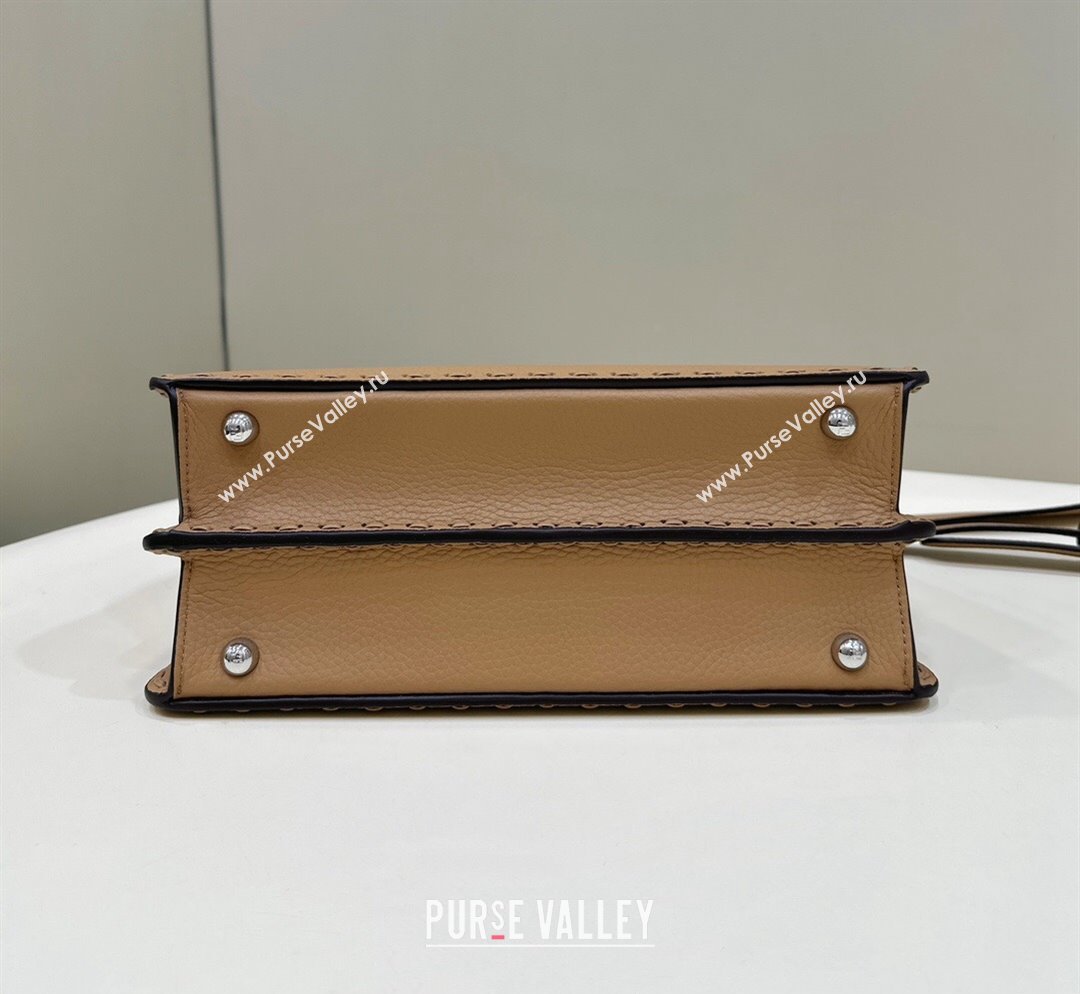 Fendi Peekaboo ISeeU Small Bag Beige Selleria with 556 hand-sewn stitches 2024 (chaoliu-24041038)