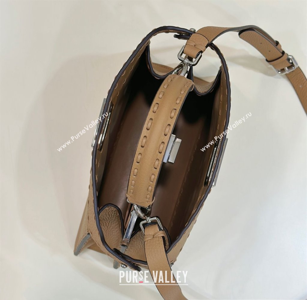 Fendi Peekaboo ISeeU Small Bag Beige Selleria with 556 hand-sewn stitches 2024 (chaoliu-24041038)