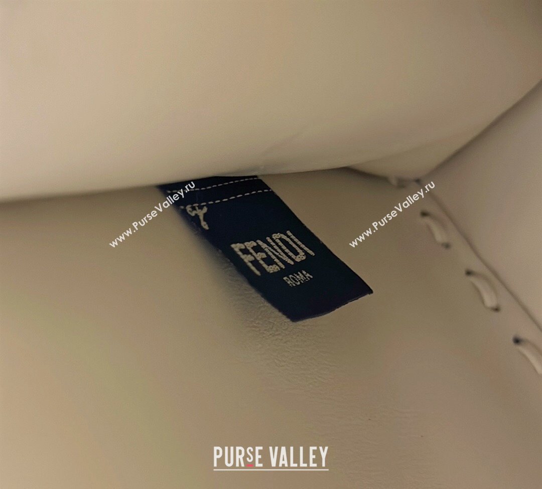 Fendi Peekaboo ISeeU Small Bag White Selleria with 556 hand-sewn stitches 2024 (chaoliu-24041040)