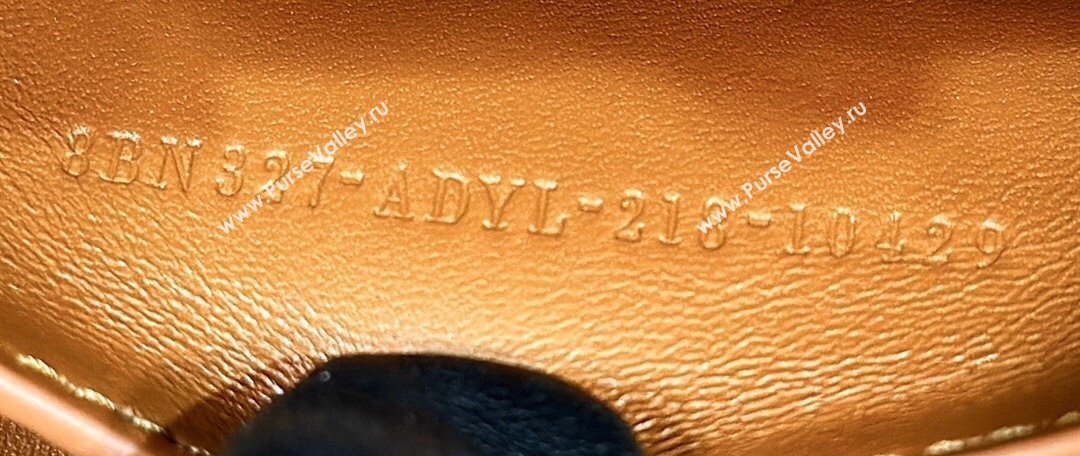 Fendi Peekaboo ISeeU Small Bag Brown Selleria with 556 hand-sewn stitches 2024 (chaoliu-24041041)